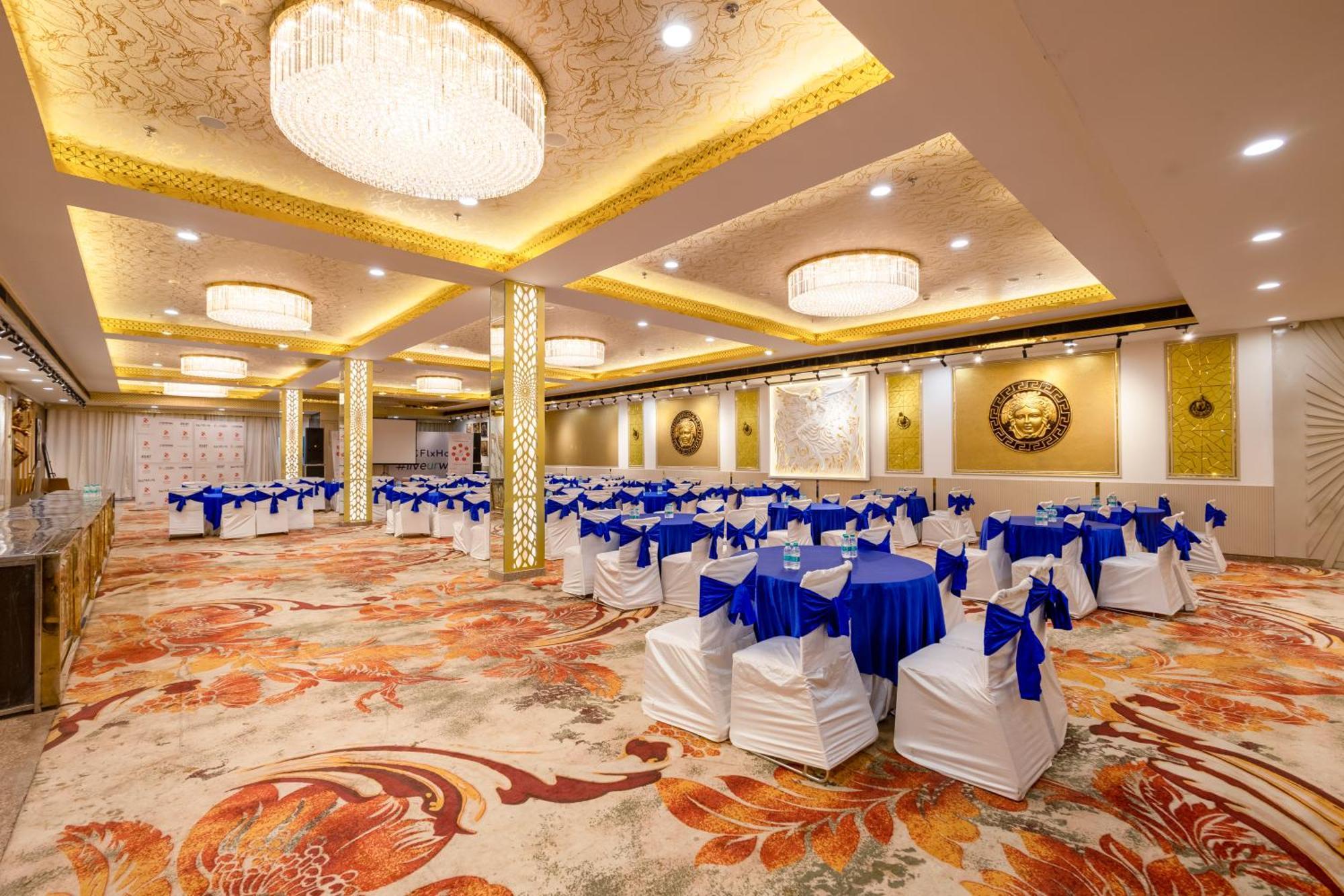Hotel Flxho Cyber One - And Banquet- Dlf Cyber