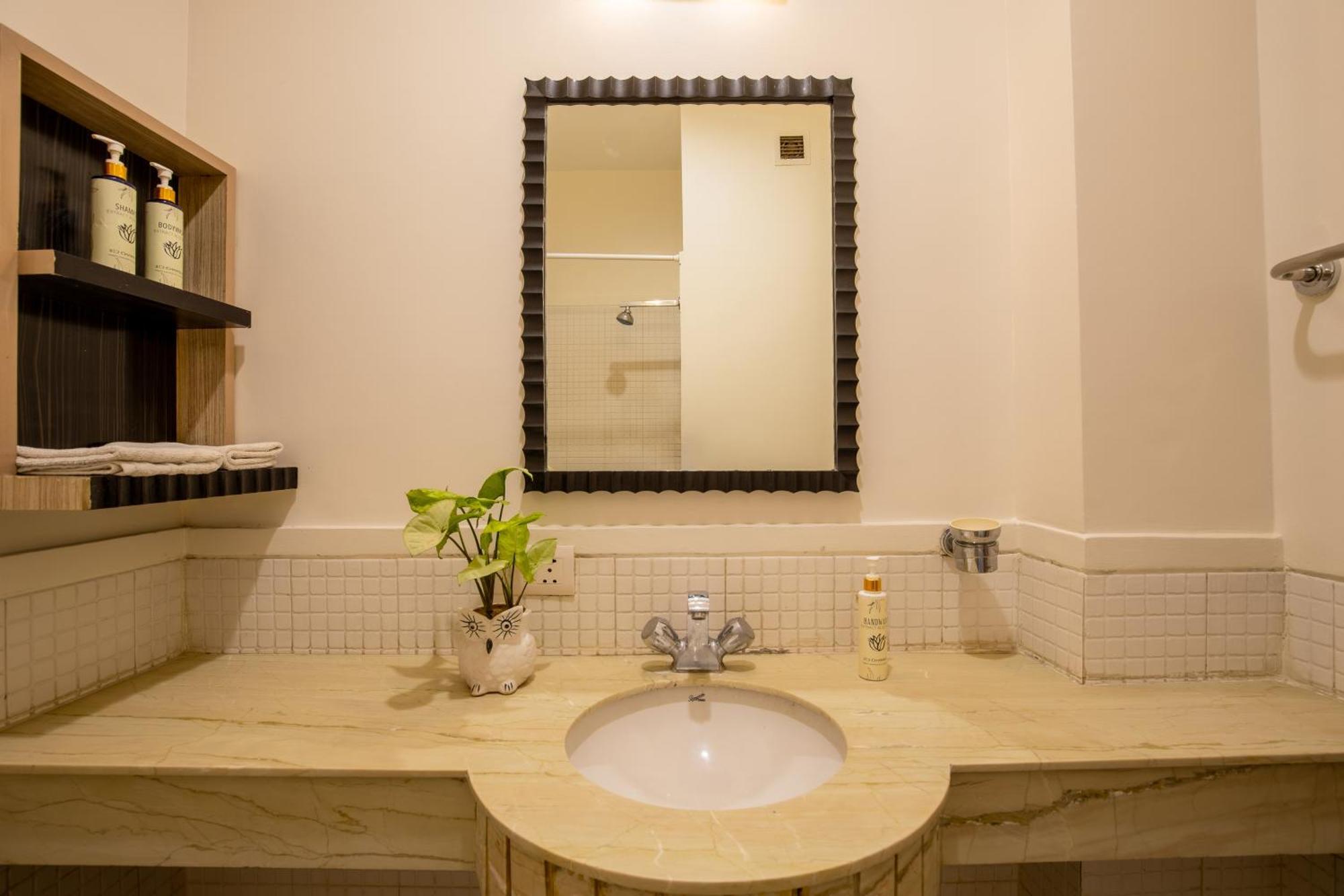 Apartment Bedchambers Serviced Apartments, Cyberpark Gurgaon