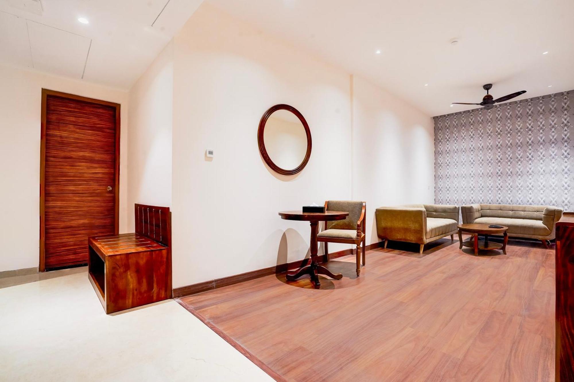 Hotel Sunday And 4*