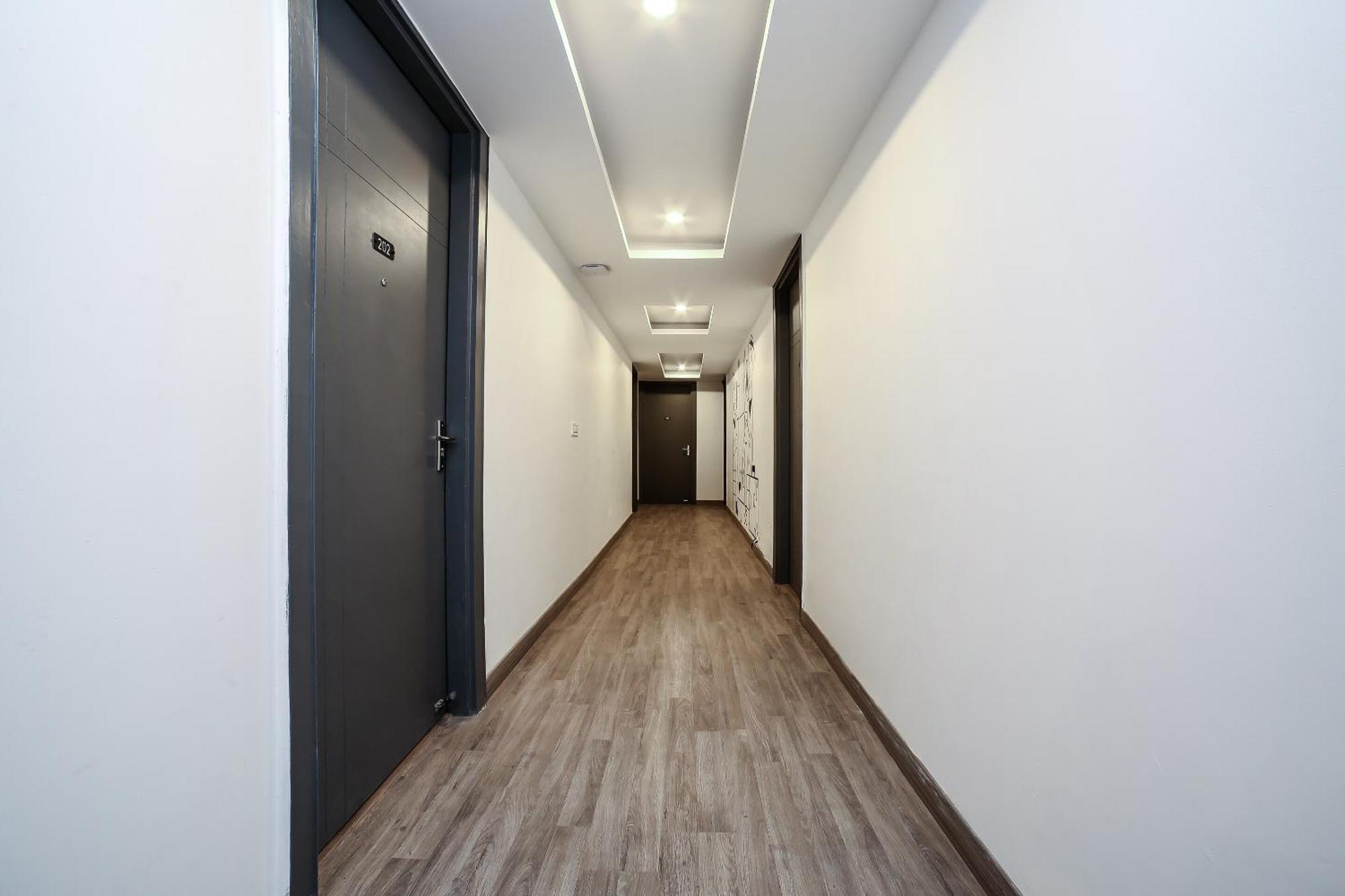 Townhouse Sohna Road 2 Hotel Gurgaon