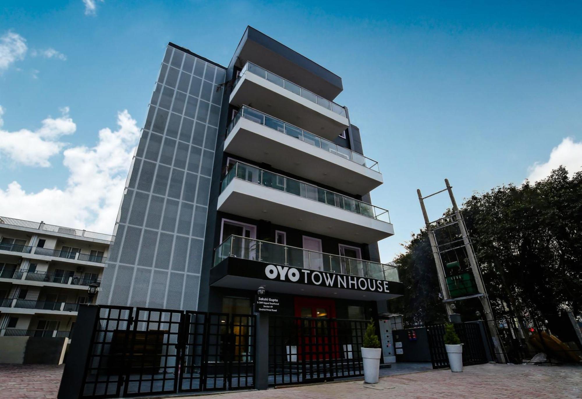 Townhouse Sohna Road 2 Hotel 4*