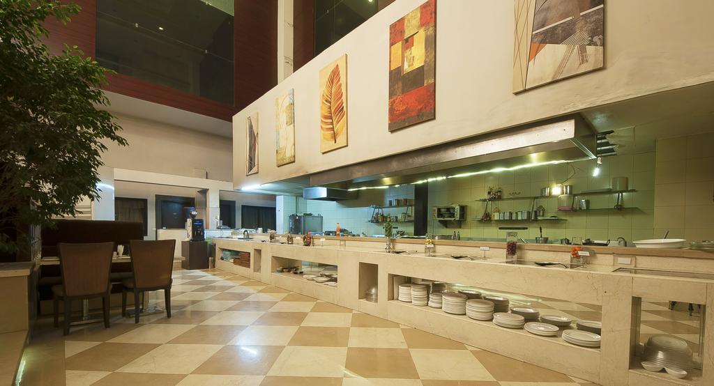 Hotel Jukaso It Gurgaon