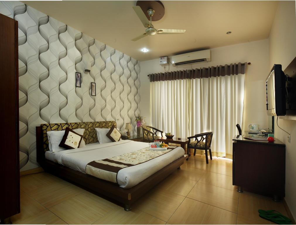 Oyo 17257 Sunset Residency Hotel