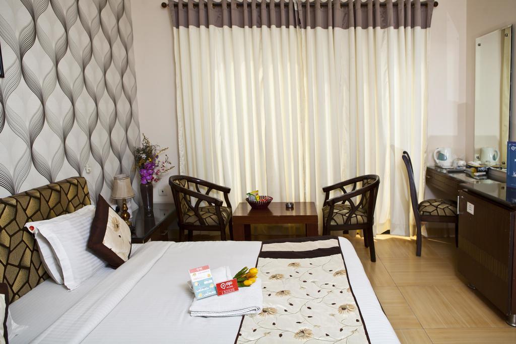 Oyo 17257 Sunset Residency Hotel Gurgaon