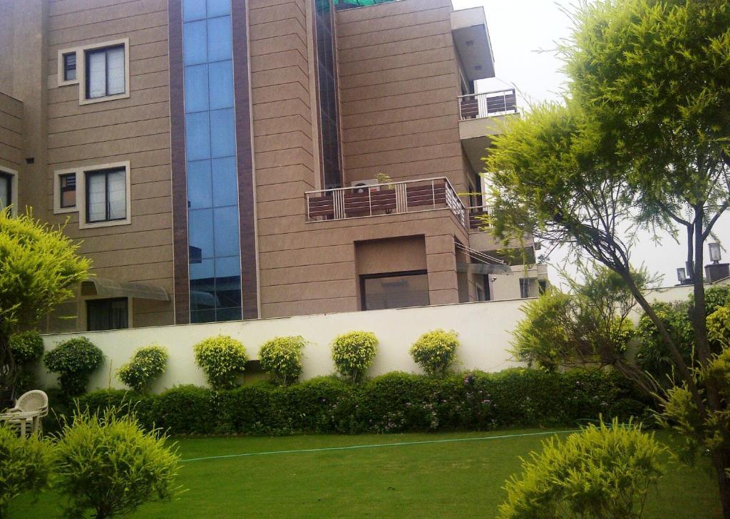 Royal 3* Gurgaon