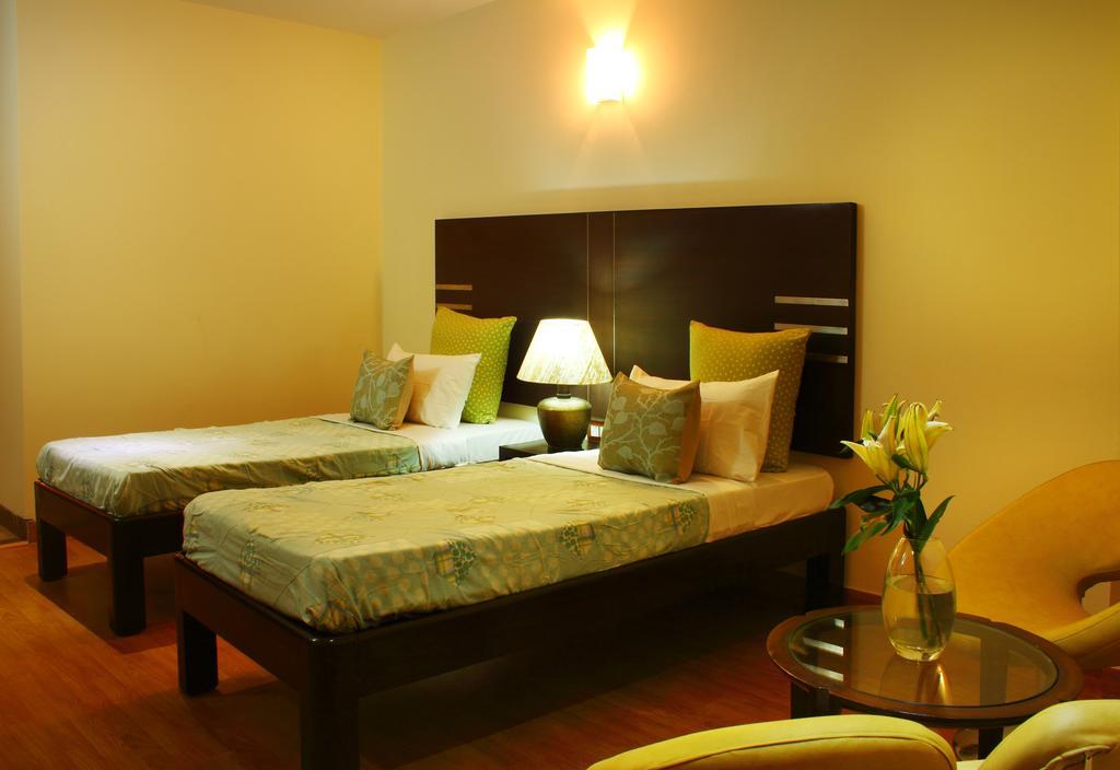 Perch Arbor-golf Course Road Guest house 3*