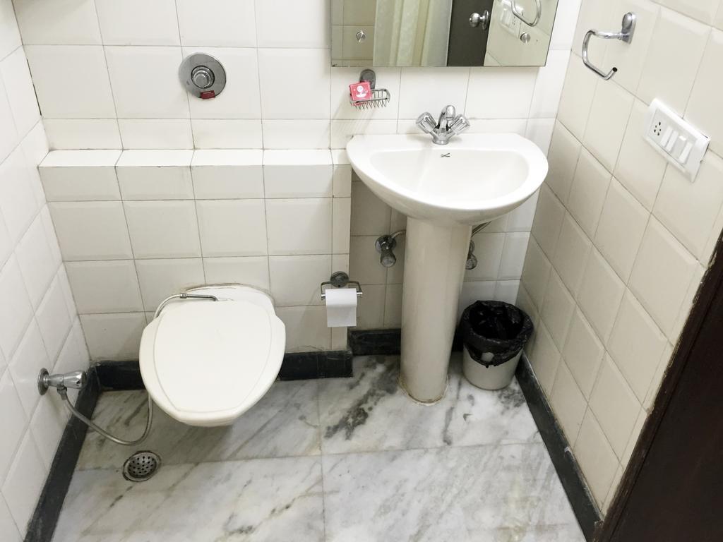 Guest house Oyo Rooms, Cyber Park Gurgaon