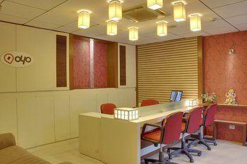 Oyo Premium Cyber Hub Hotel