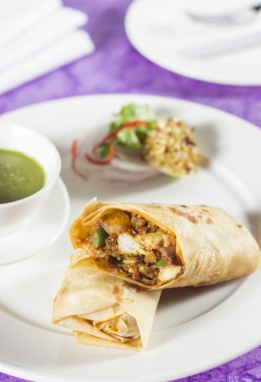 The Anya Hotel-golf Course Road 5* Gurgaon