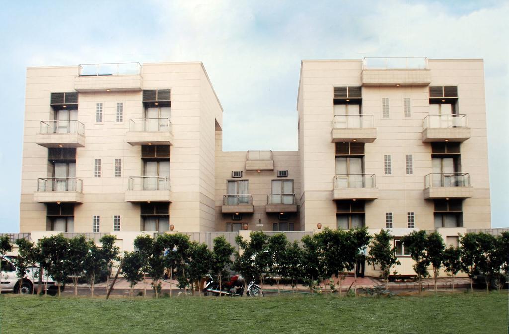 Guest house Elevate Residency