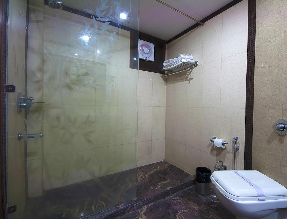 Siris 18 Hotel 3*