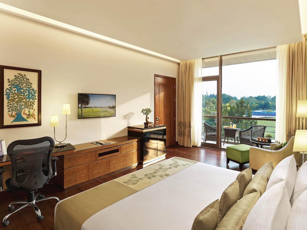 Taj Damdama & Spa, Gurugram Resort