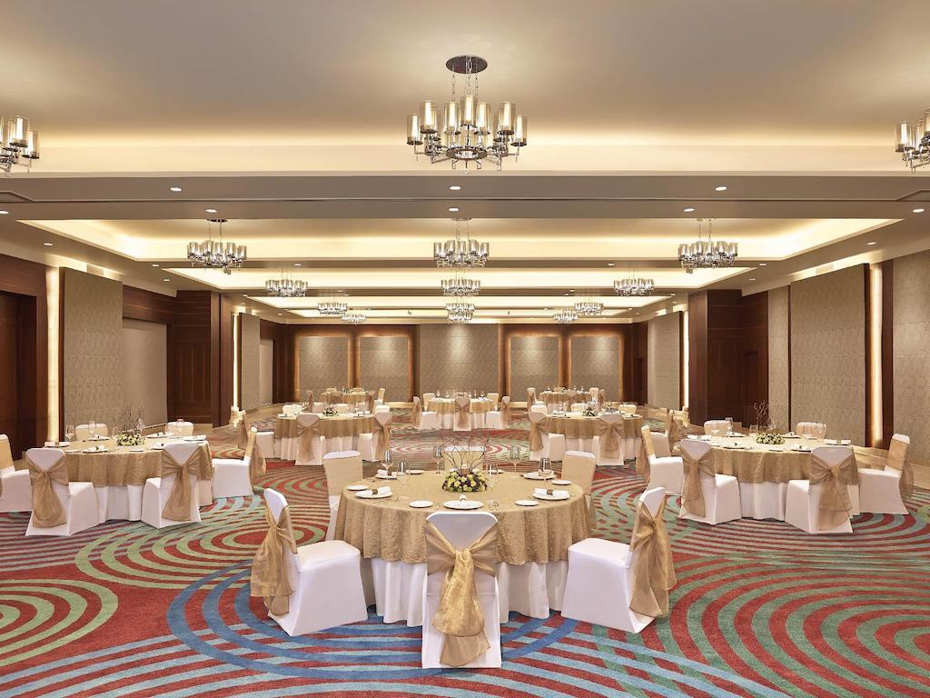 Taj Damdama & Spa, Gurugram 5*