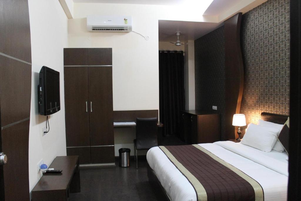 Royal Guest house