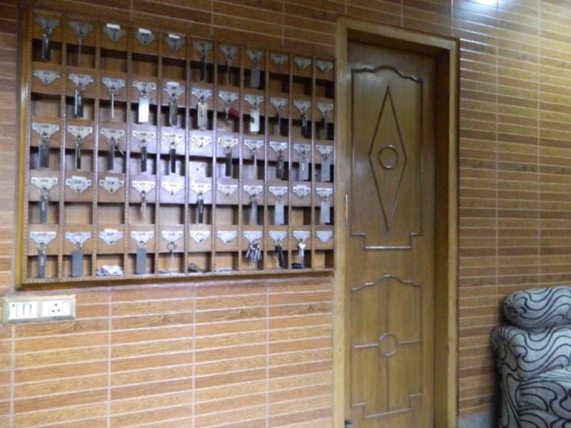 Hotel O Samrat Gurgaon