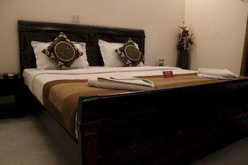 Oyo 545 The Abode Gurgaon