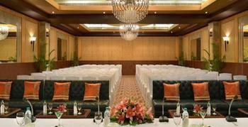 Hotel Savoy Manesar 4*