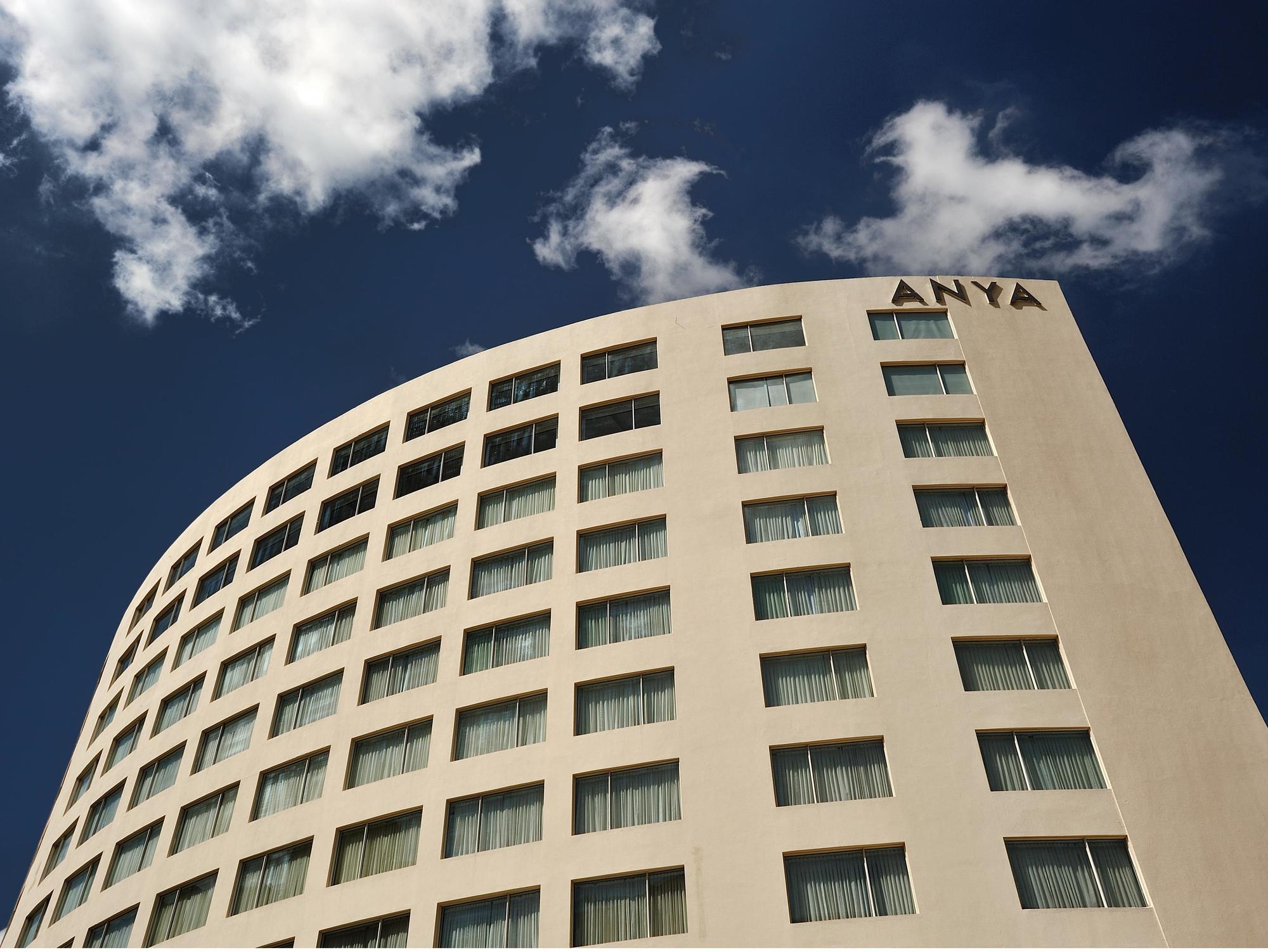 The Anya Hotel-golf Course Road 5* Gurgaon