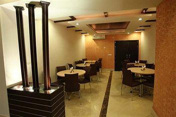 Emblem Sector 14 Hotel Gurgaon