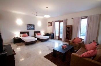 Luxury And Hotels-parkfront 3*