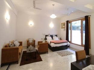 Luxury And Hotels-parkfront 3*