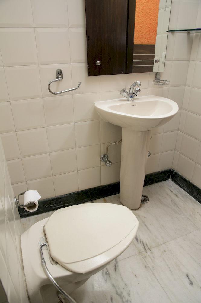 Oyo Rooms, Cyber Park 3*