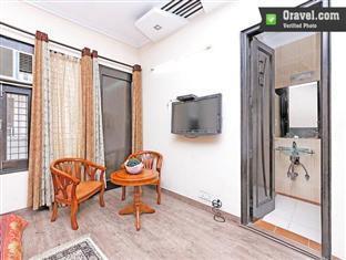 Oyo Rooms, Cyber Park Guest house Gurgaon