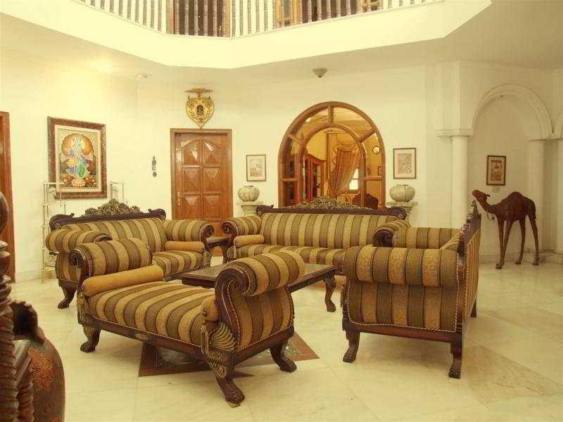 Hotel Omvilas 2*