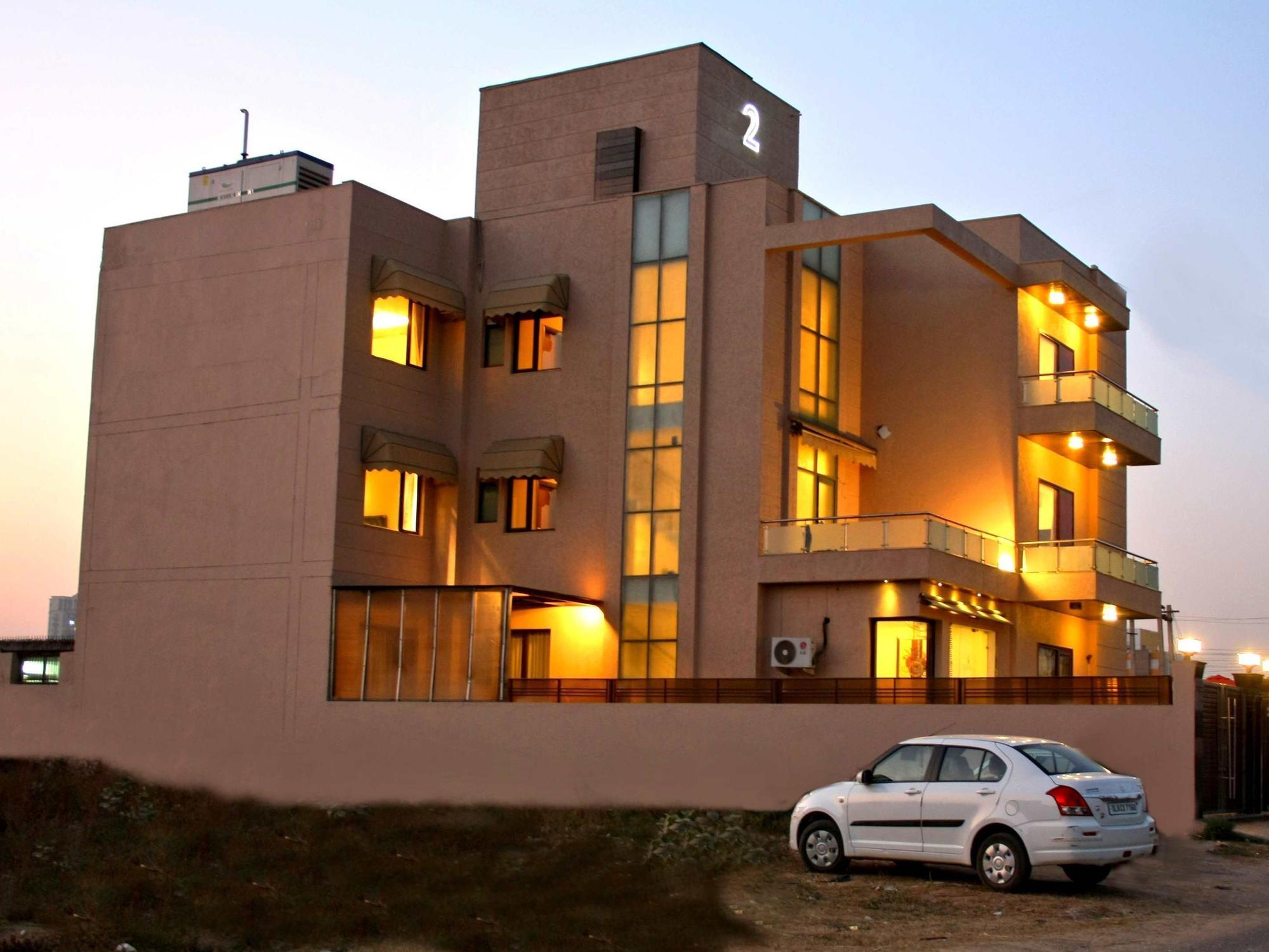 Callista 2* Gurgaon