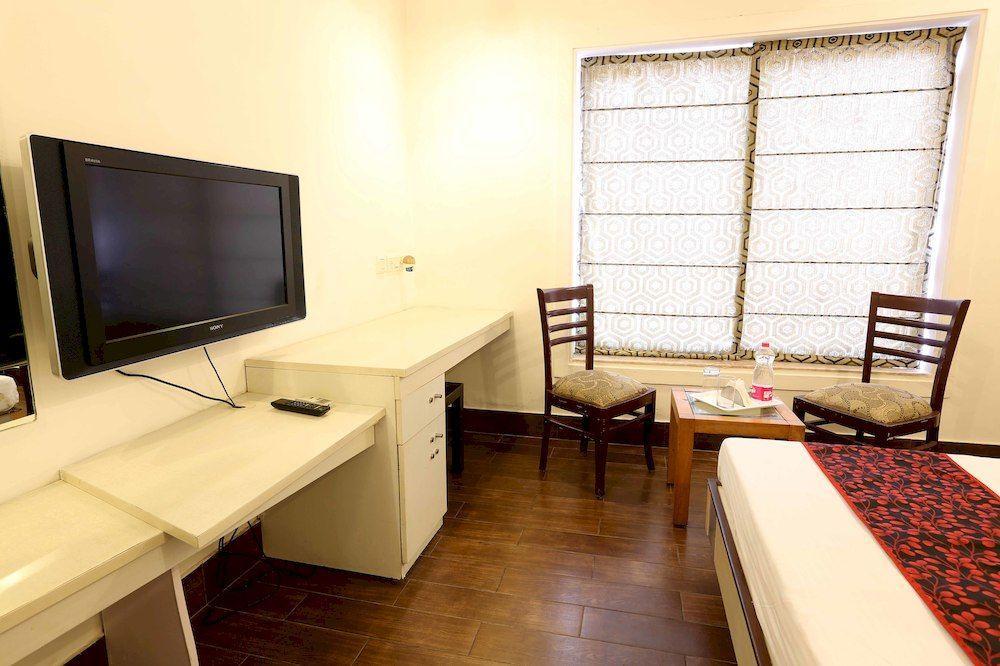 Oyo Cyber Park Ii 3*