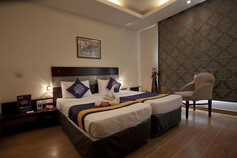 Oyo Premium Dlf Club Hotel 3*