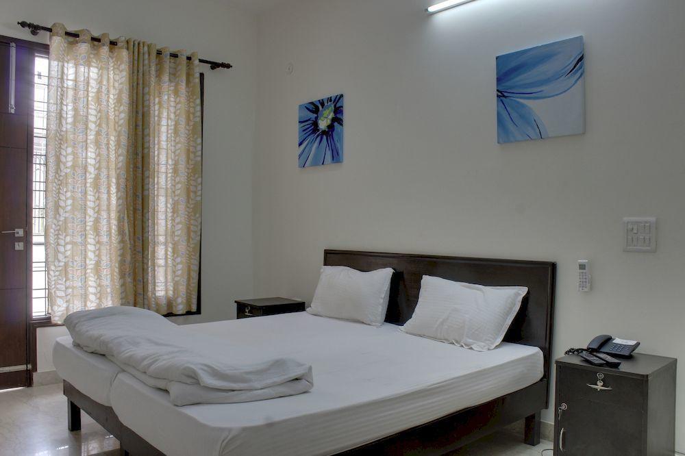 Oyo Sohna Road 3*
