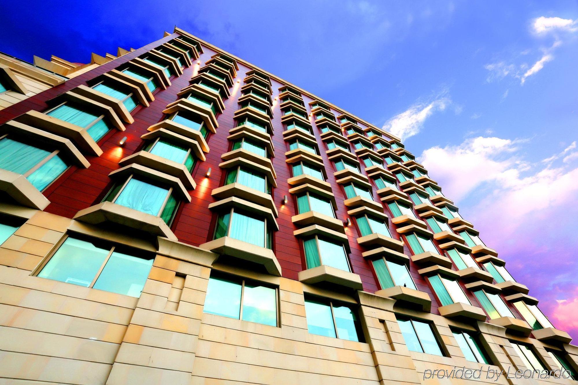 Radisson Gurugram Sohna Road Center 5* Gurgaon