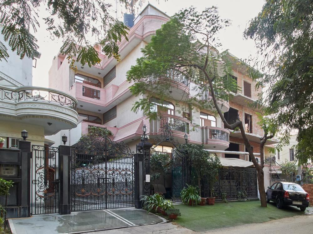 Oyo Premium Dlf Plaza Guest house 3*