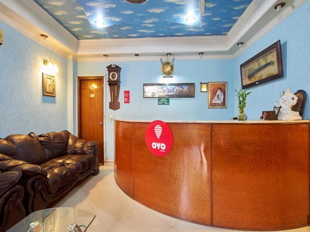 Oyo Premium Dlf Plaza 3*