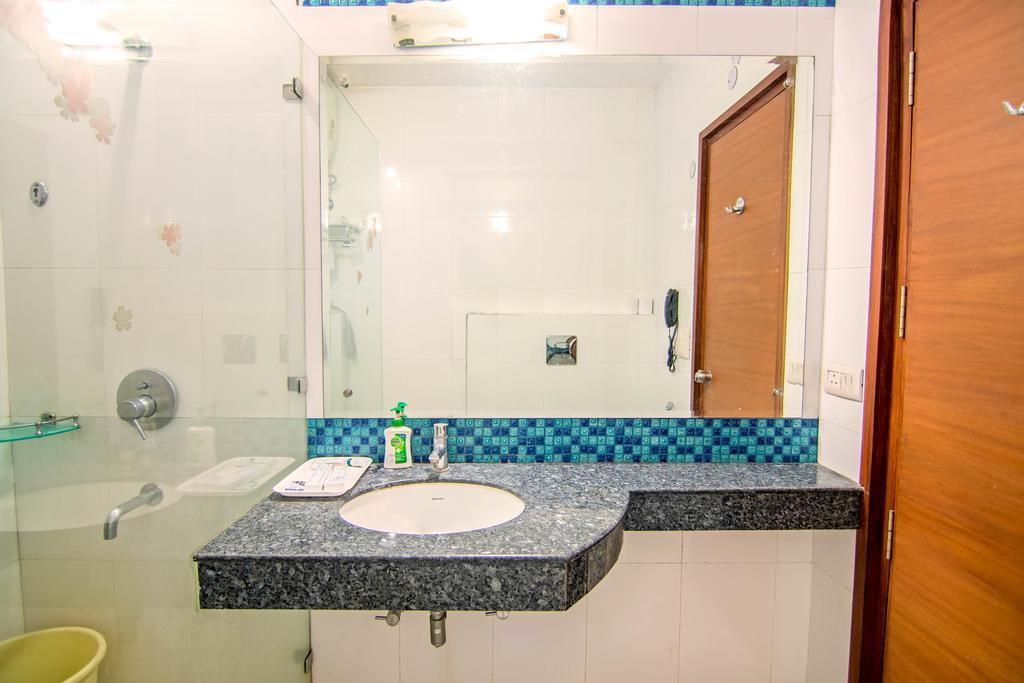 Guest house Asian Iffco Metro Station Gurugram