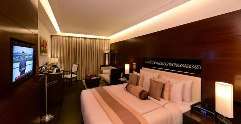 Hotel The Galgotias Gurugram