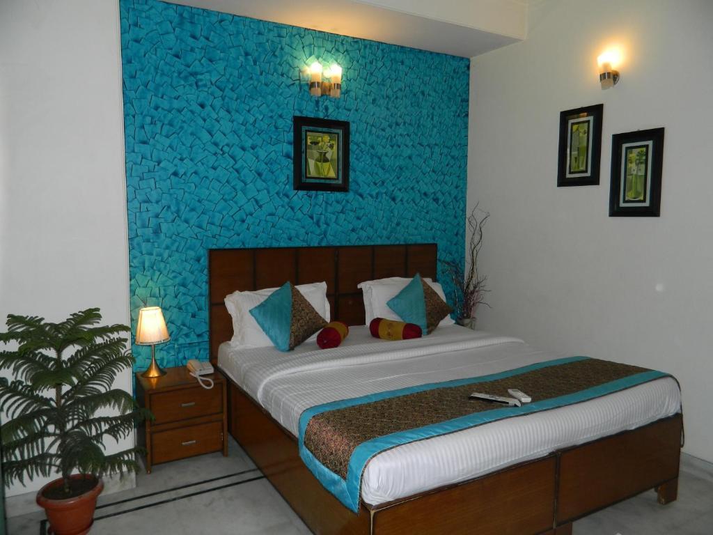 Hotel Jmd Residency
