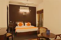 Fabhotel Dee Novo Phase 1