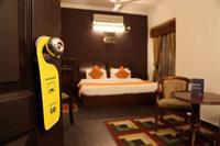 Fabhotel Dee Novo Phase 1 Hotel