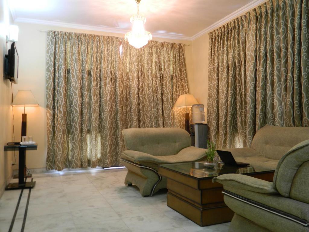 Hotel Jmd Residency 2*
