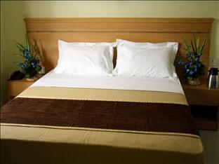 Hotel Atrium Lounge Gurgaon