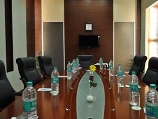 Hotel The Habitare Continental Gurgaon
