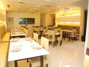 Manyaa Hotel 3*