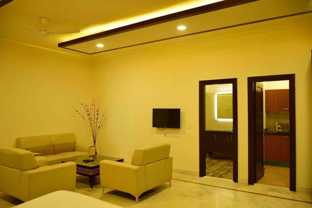 Hotel When In - Service Apartments, Next To Artemis Hospital 3*