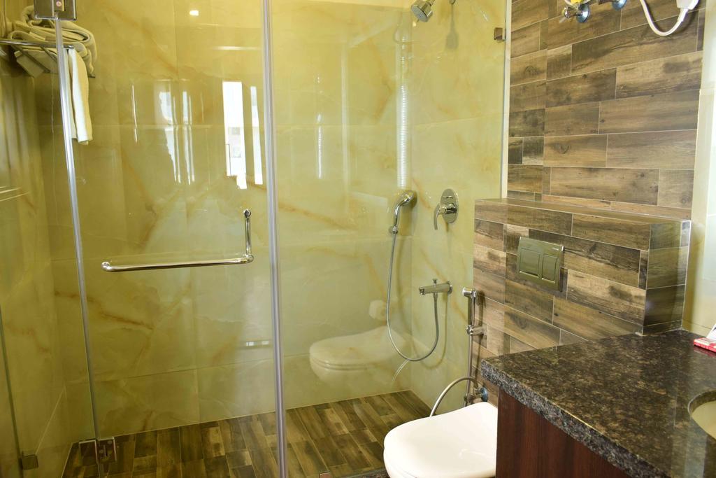 When In - Service Apartments, Next To Artemis Hospital Gurgaon