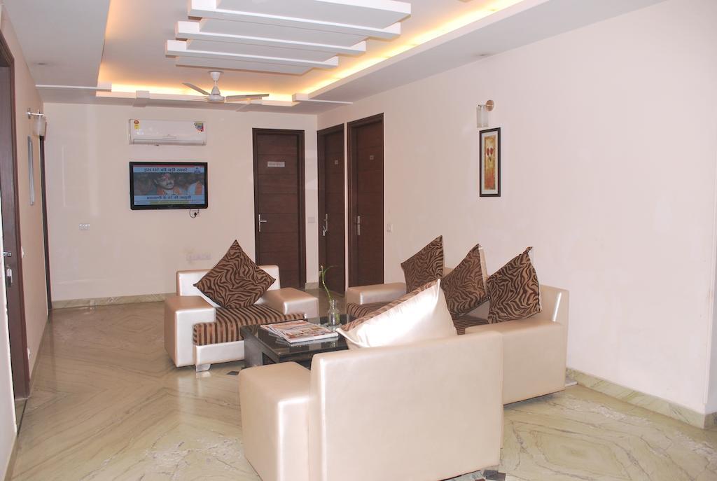 Guest house Royal Sapphire 3*