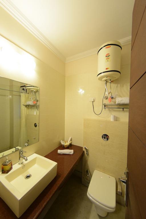 Guest house Royal Sapphire 3*