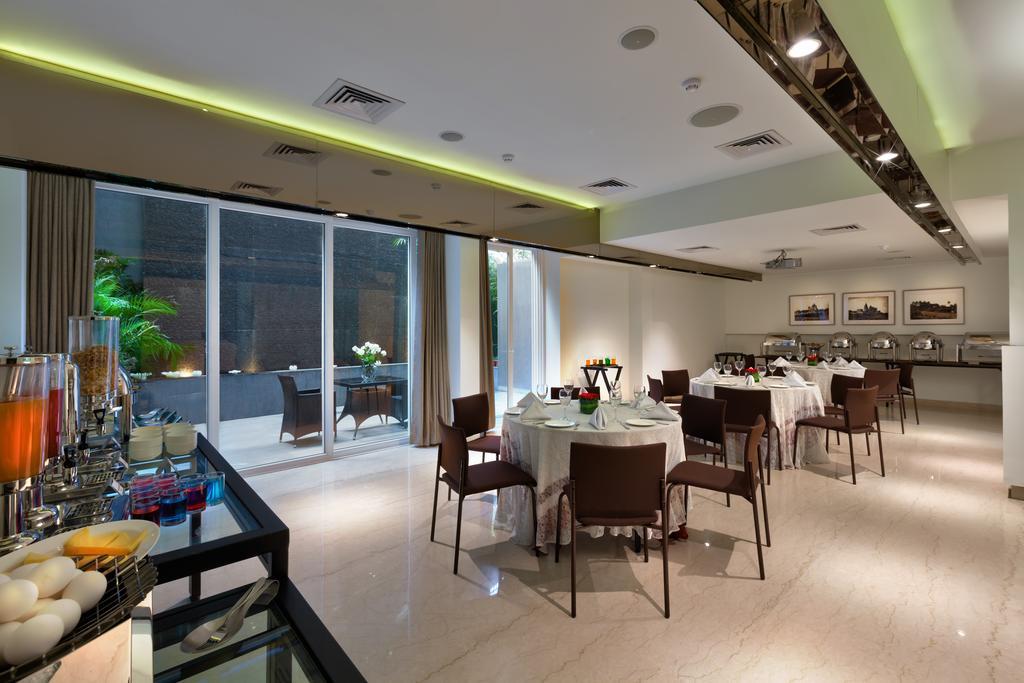 Hotel The Atara