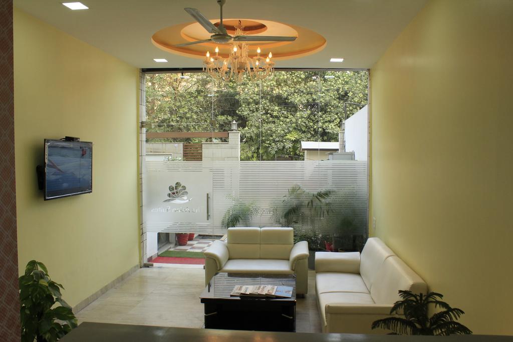 Corporate Prime-huda Centre Guest house